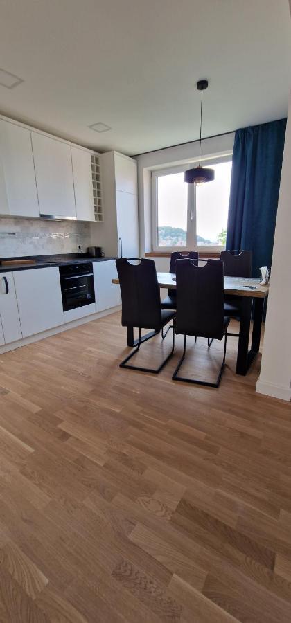 Central Apartment With City View ブラショフ エクステリア 写真