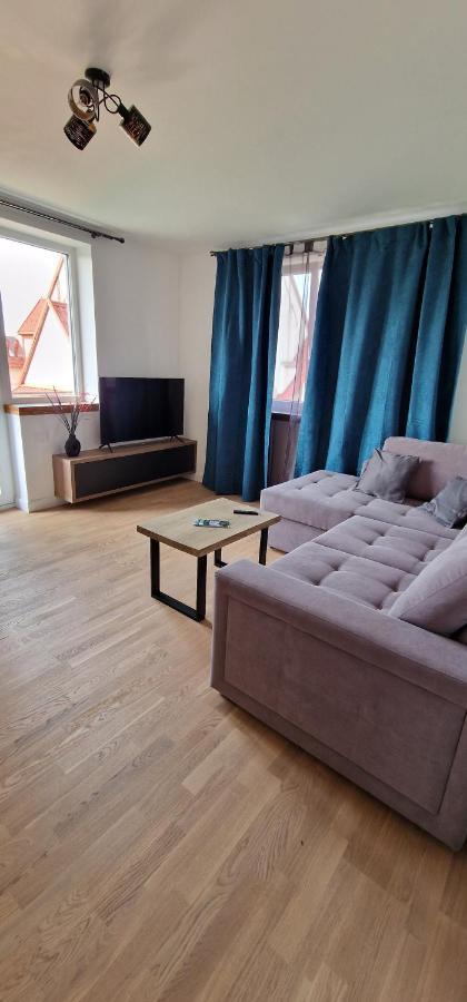 Central Apartment With City View ブラショフ エクステリア 写真